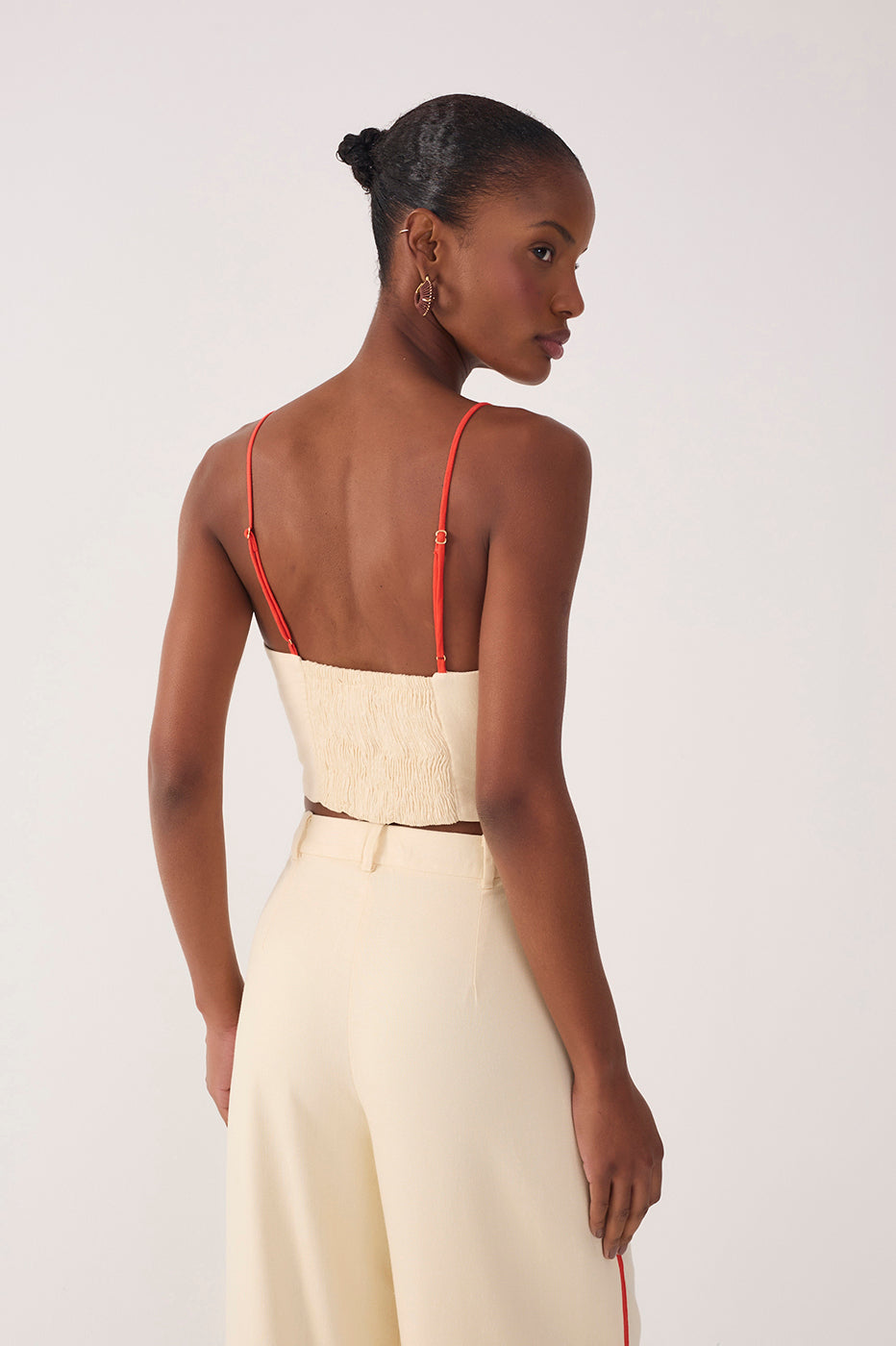 Linen Piped Cutouts Top_5