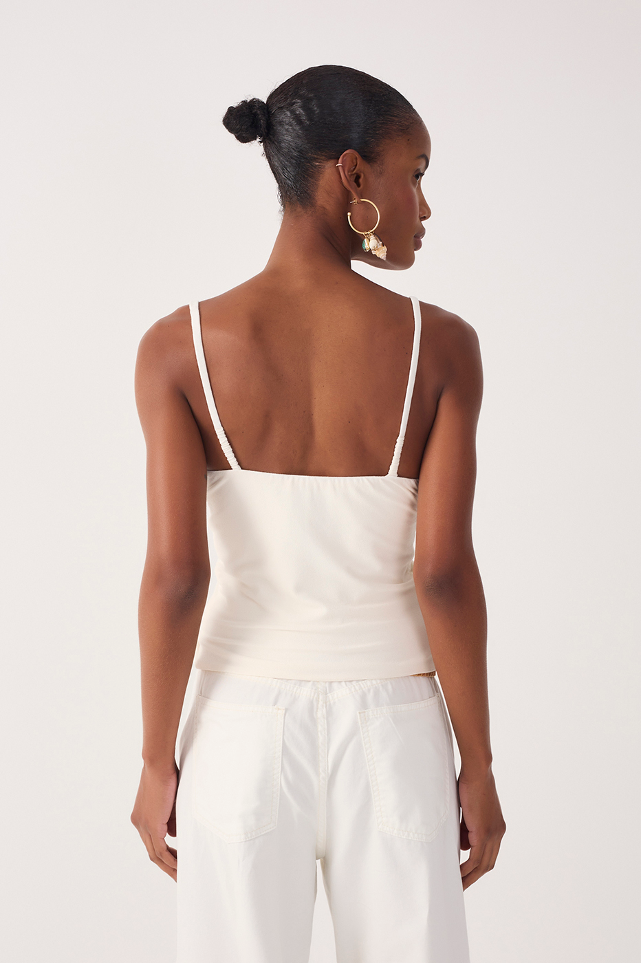 Twisted Front Crepe Knit Blouse_5