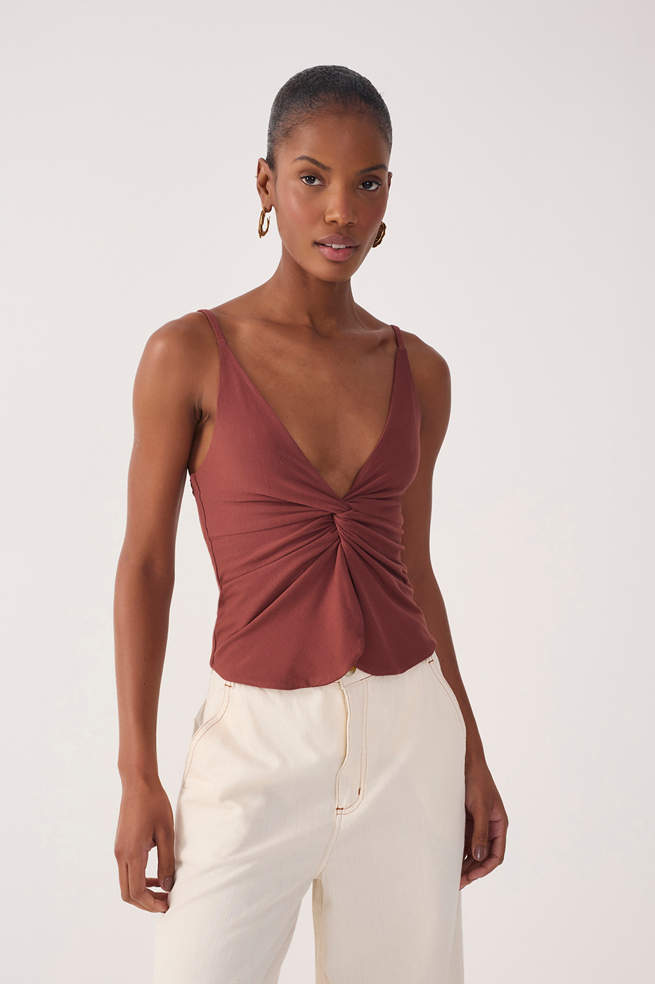 Twisted Front Crepe Knit Blouse_3