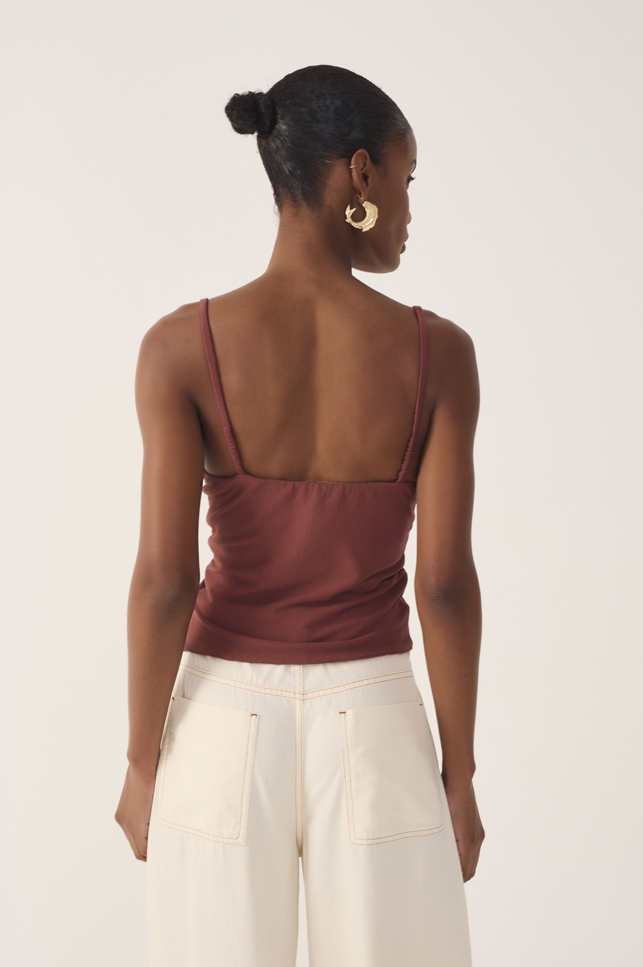 Twisted Front Crepe Knit Blouse_6