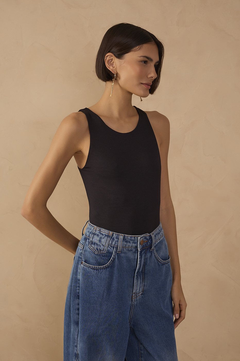 Black Open Back Cut-Out Bodysuit_1