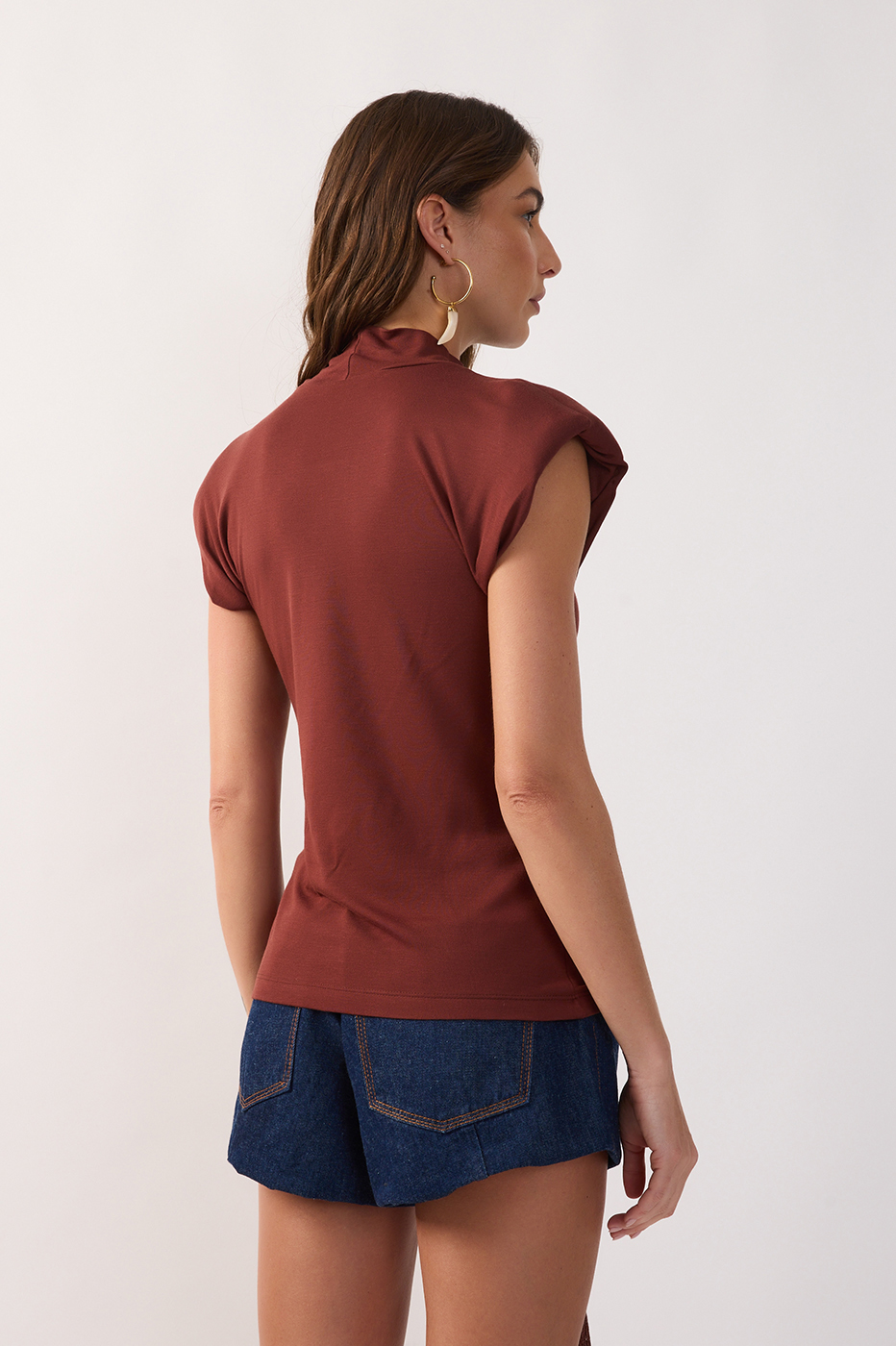 High Neck Shoulder Pad Sleeveless Blouse_6