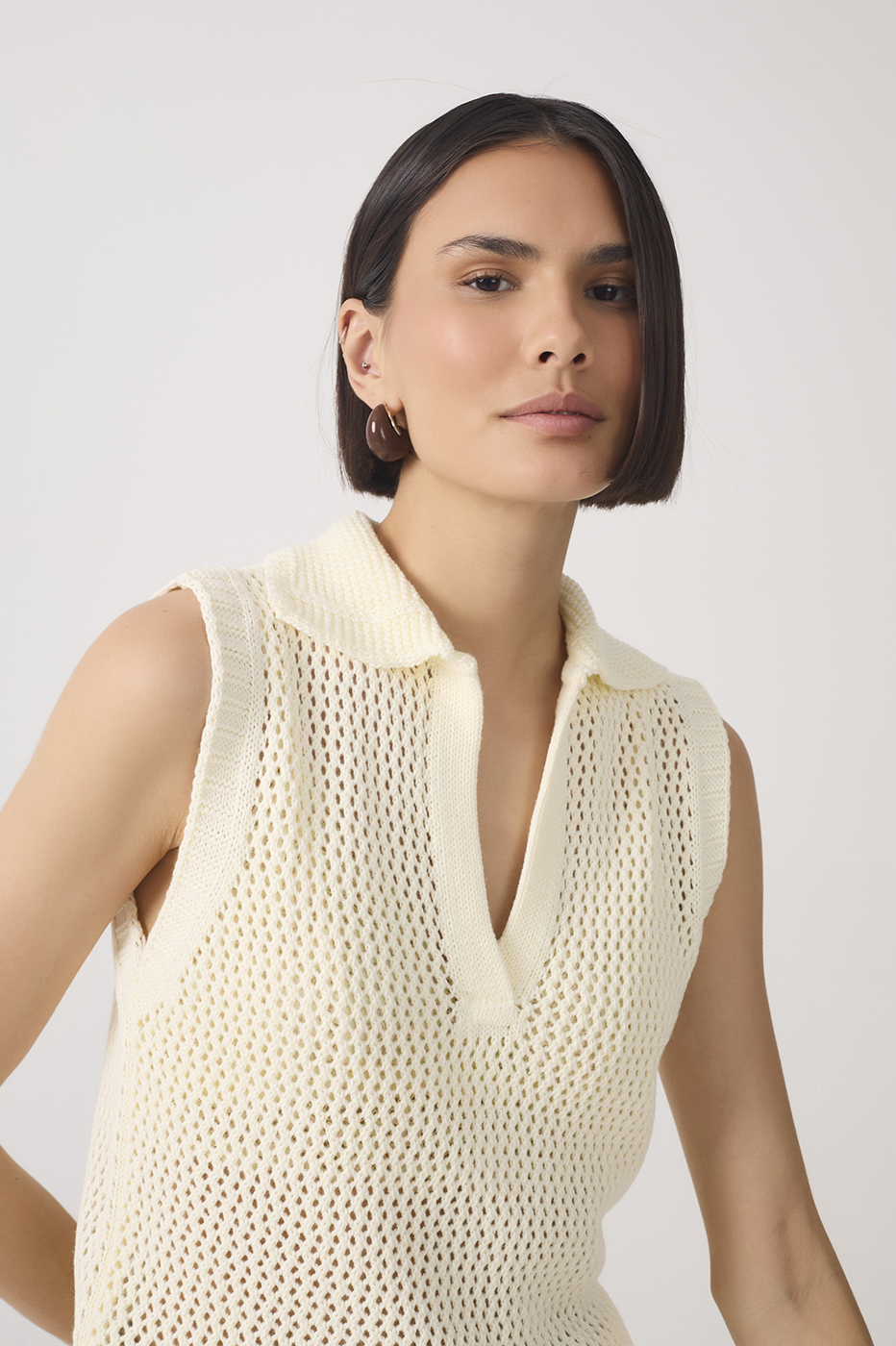 Collared V Neck Sleeveless Tricot Blouse_4