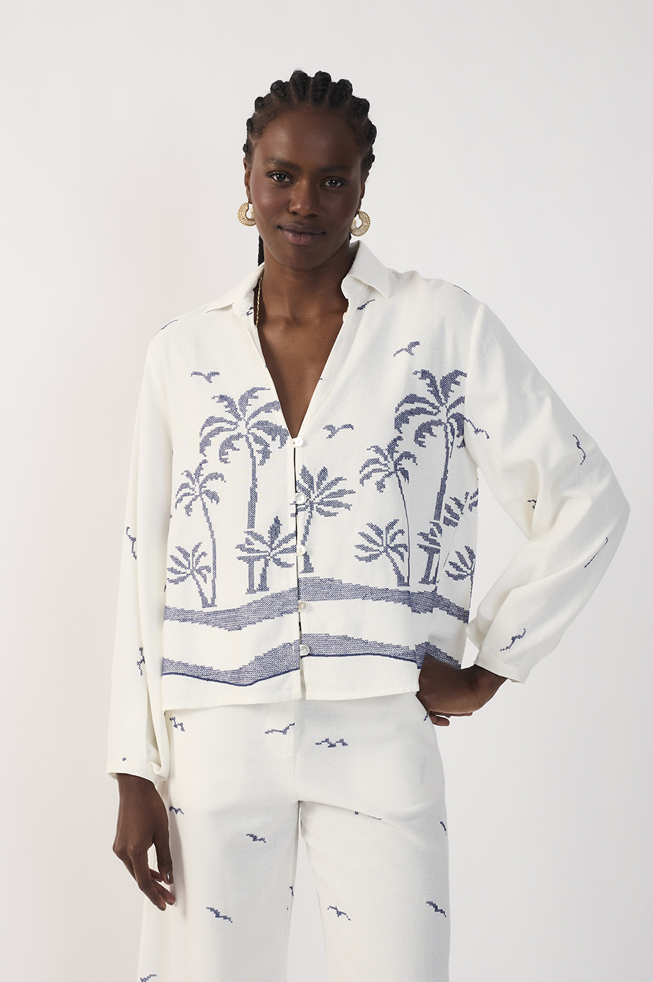 Embroidered Coconut Tree Linen Shirt_2
