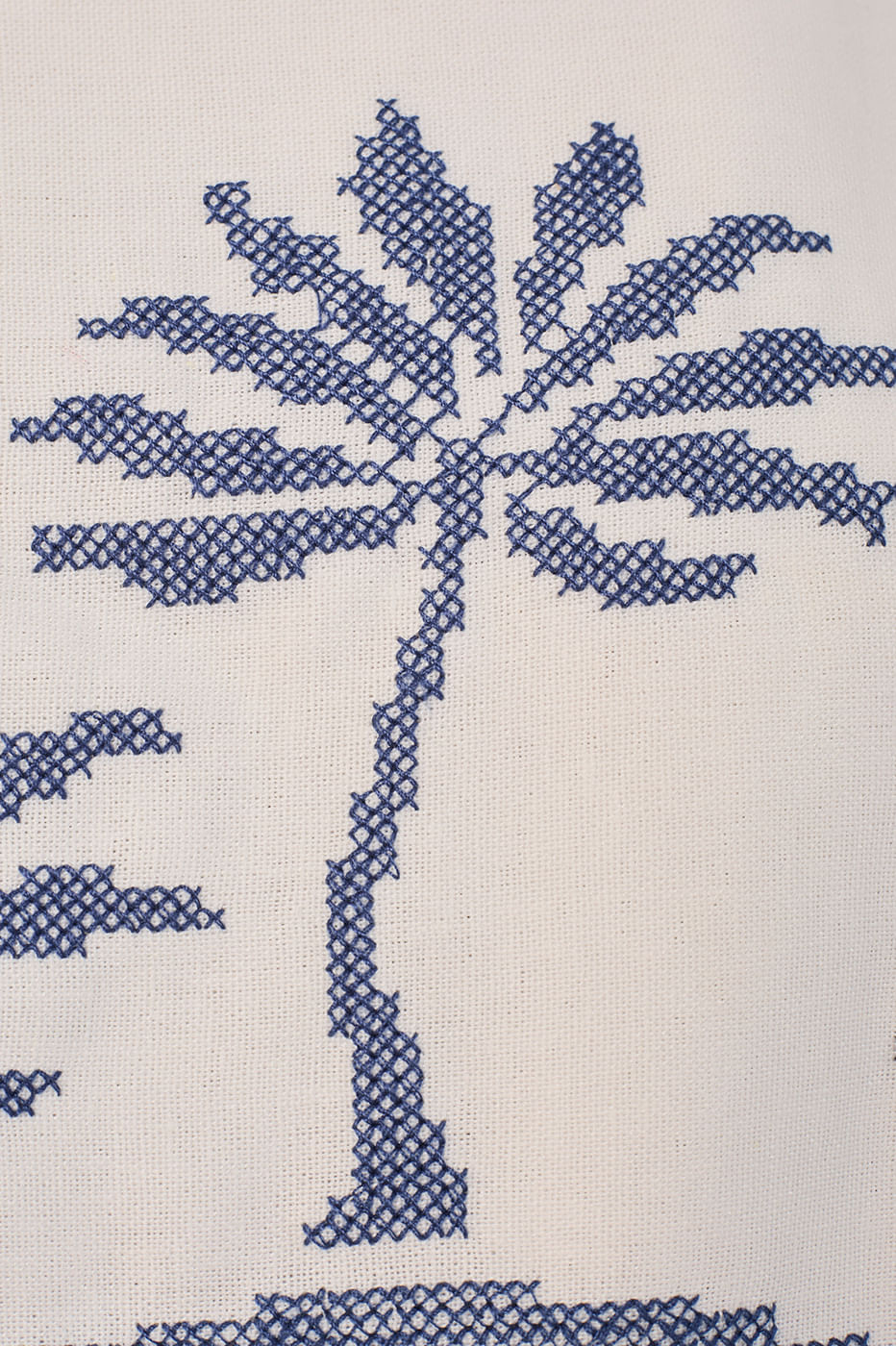 Embroidered Coconut Tree Linen Blouse_6