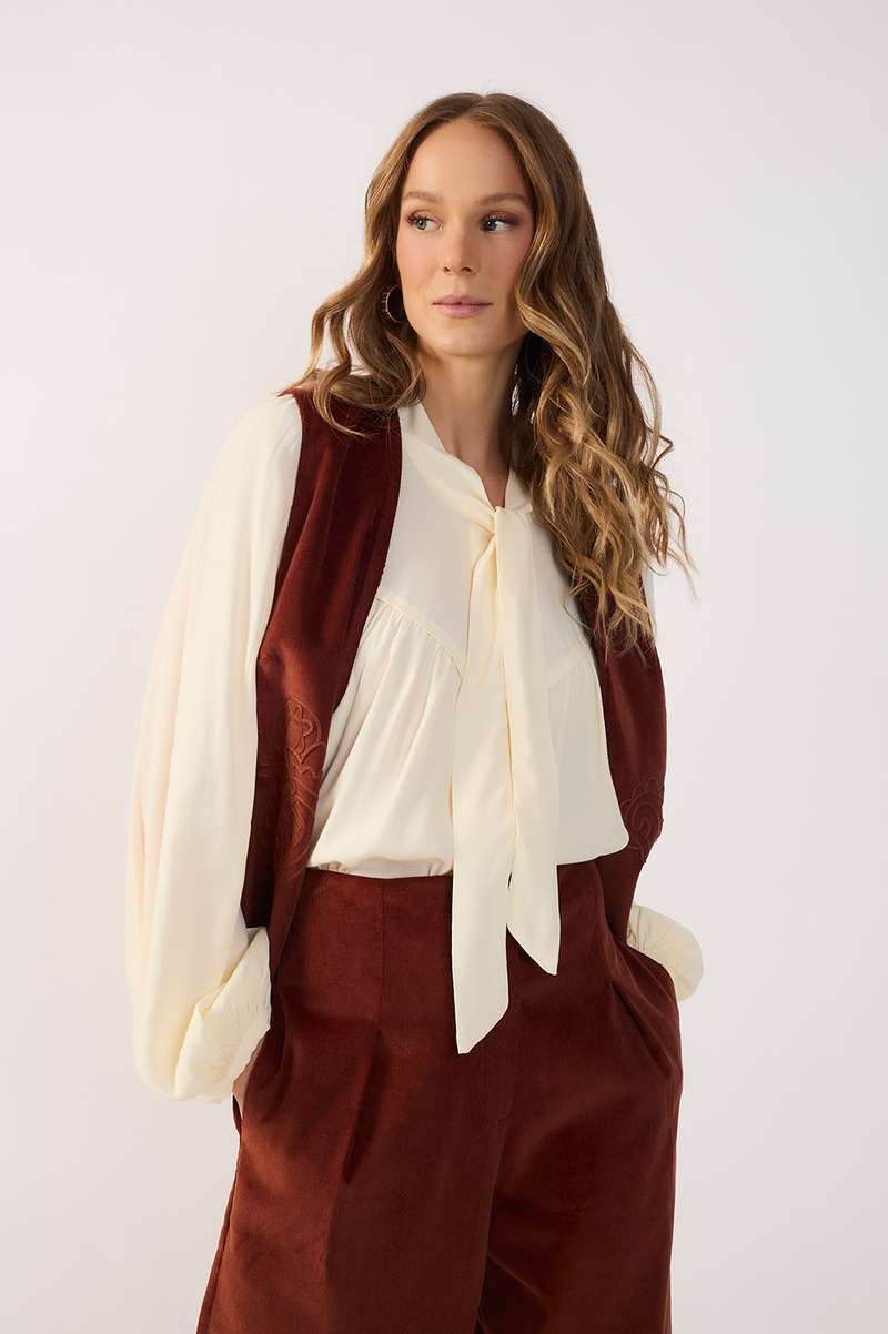 Pleated Tie-Front Blouse_2