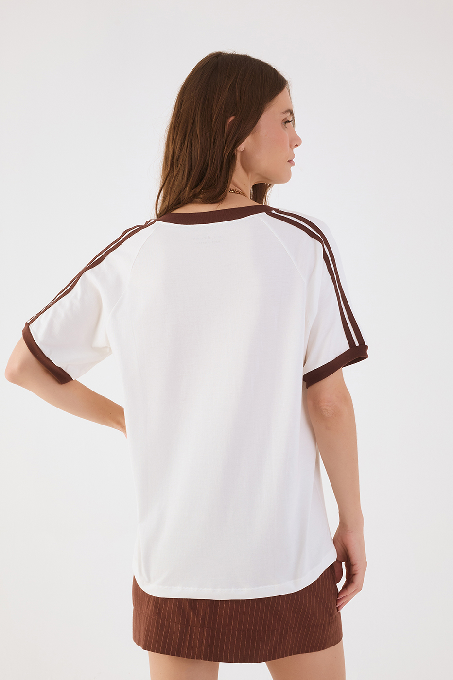 Off-White And Brown V Neck Short Sleeve Graphic T-Shirt
