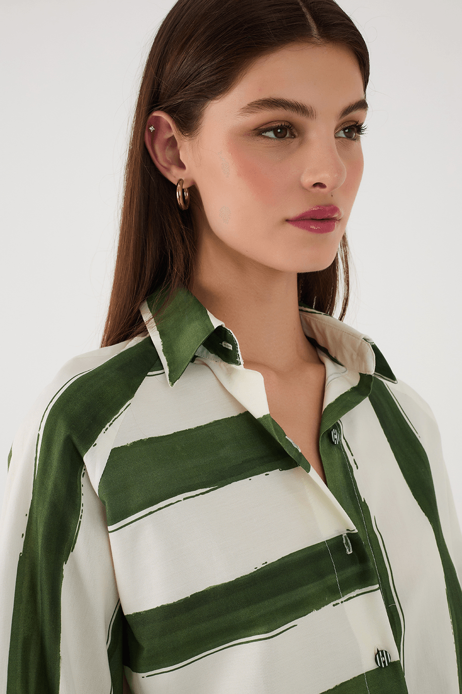 Green Natureza Printed Buttons Collared Shirt