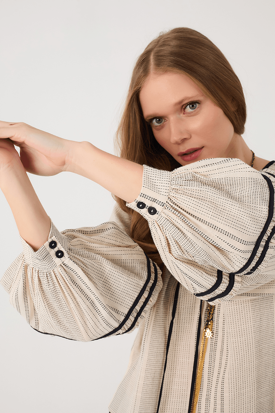 Off-White Front Ties Ruffle Blouse