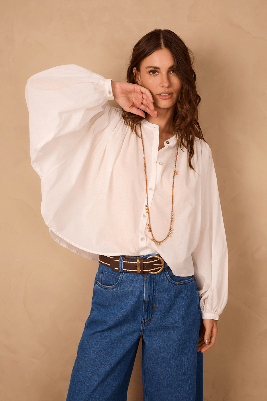 Off-White Buttoned Puff Sleeve Cotton Blouse in Off-white | Dress To