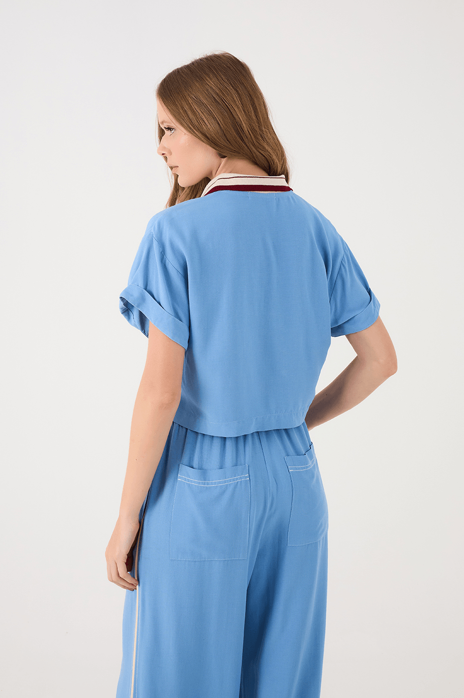 Blue Arpoador Collared Short Sleeve Crop Blouse