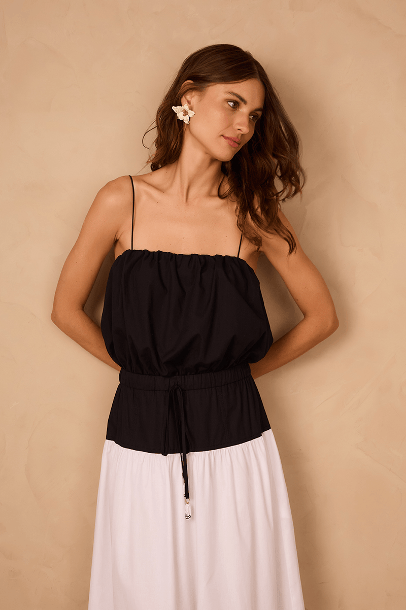 Black Square Neck Balloon Bodysuit_1