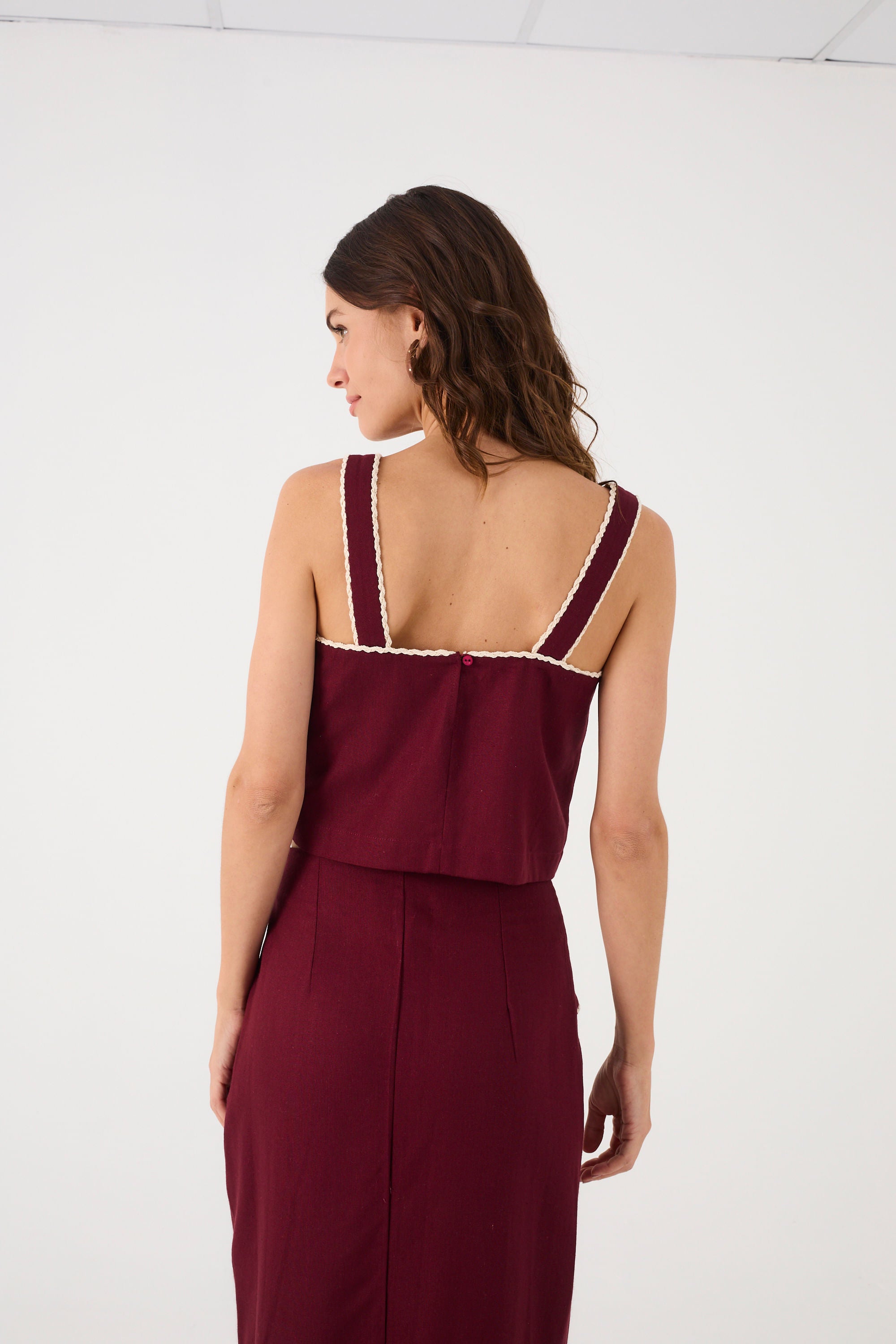Wine Bossa Square Neck Crochet Trim Linen Crop Top