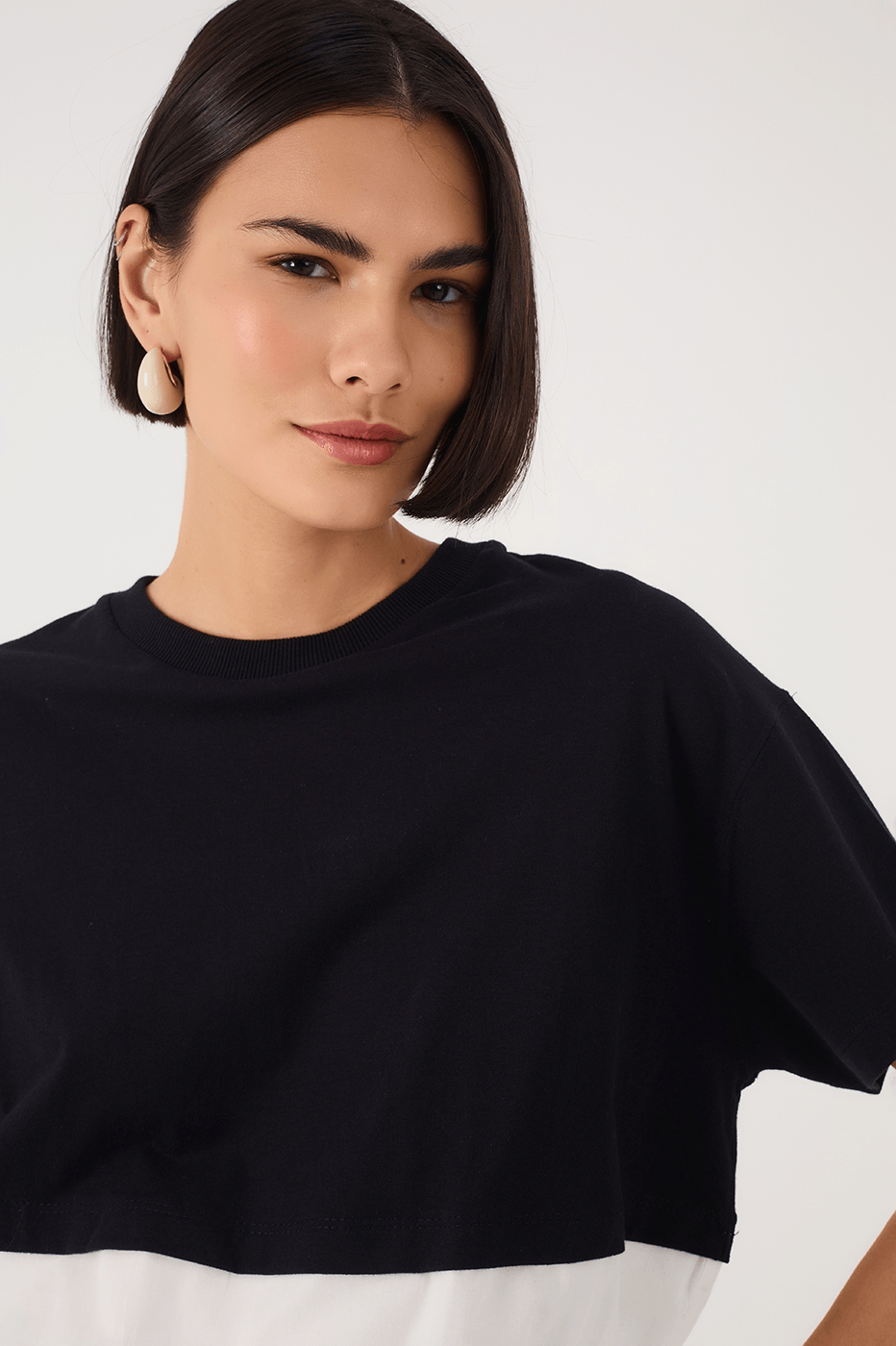 Black And White Crew Neck Smocked Hem T-Shirt