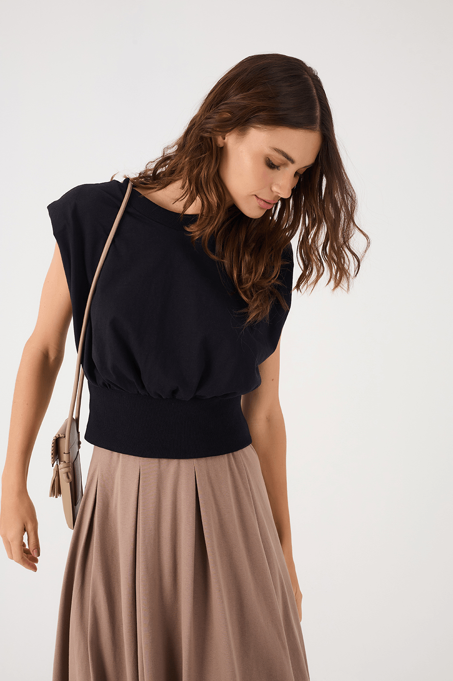 Black Crew Neck Ribbed Sleeveless T-Shirt