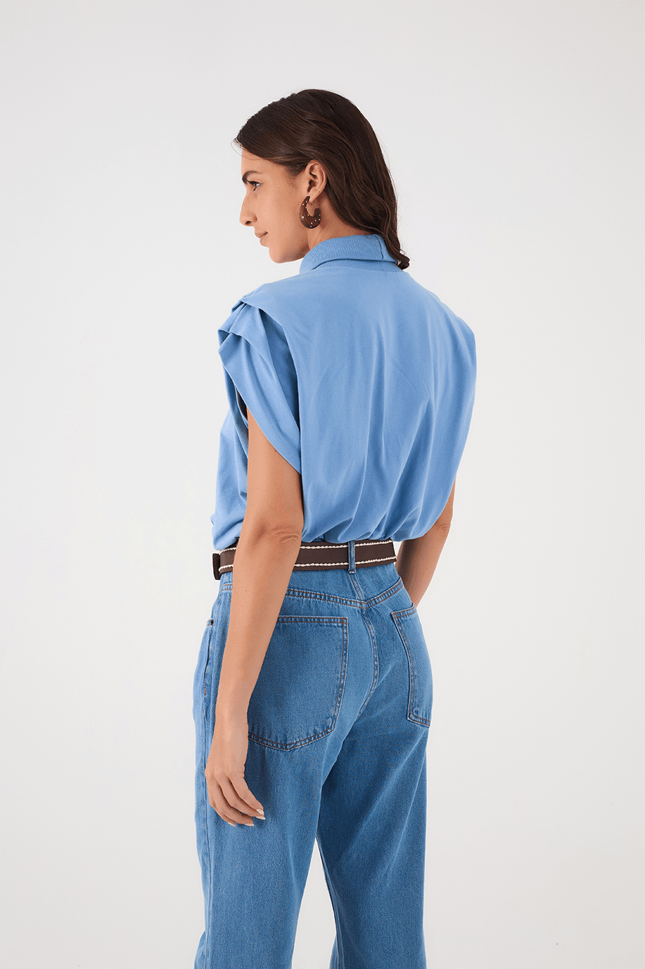 Azul Arpoador High Neck Pleat Sleeveless Crop T-Shirt