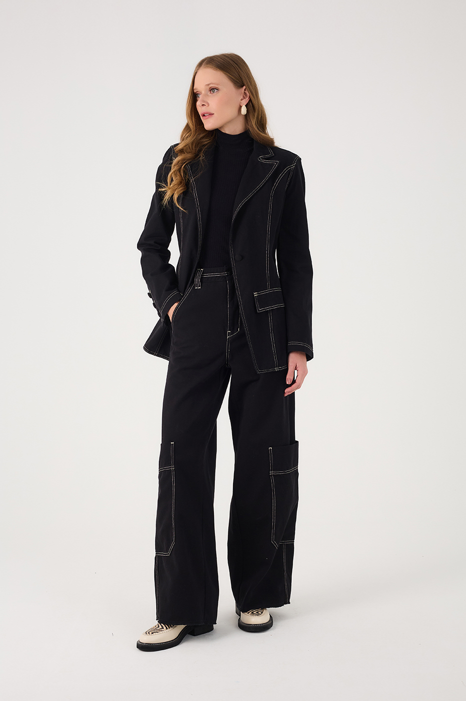 Black Leg Pockets Twill Pants