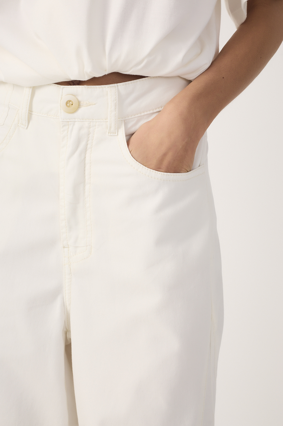 Twill Topstitched Panels Pants_5