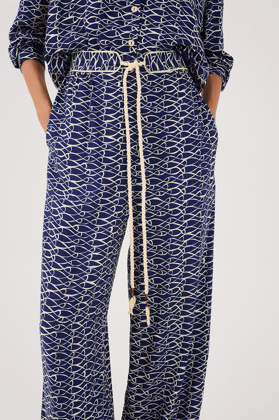 Rede Print Wide-Leg Pants