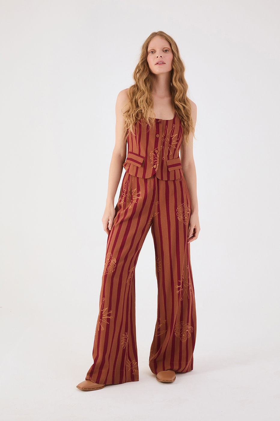 Brown Encanto Side Pockets Wide-Leg Pants