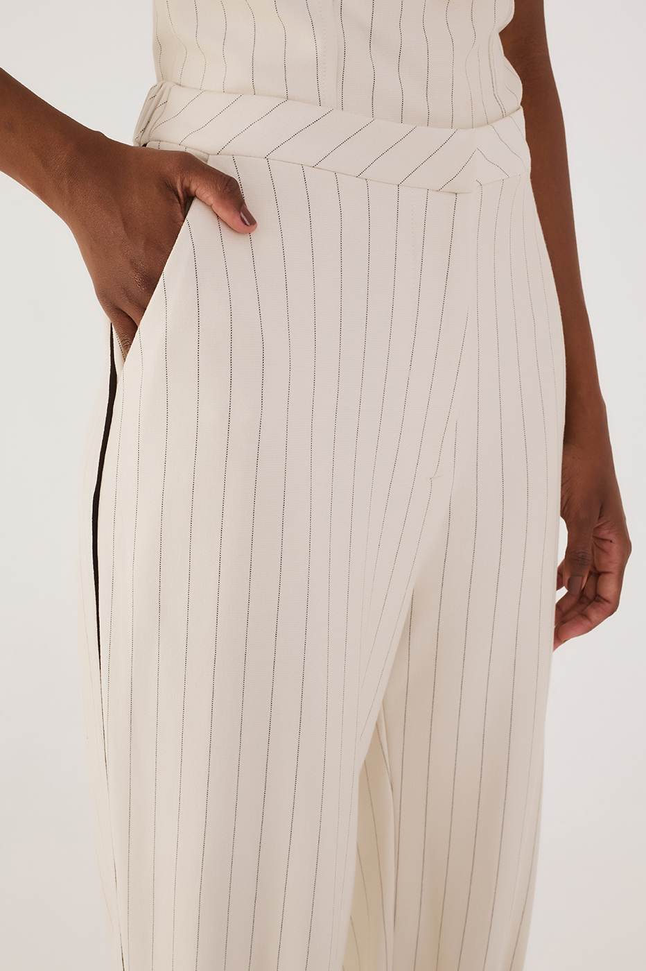 Beige Pinstripe Elastic Waist Pleats Pockets Tailored Pants