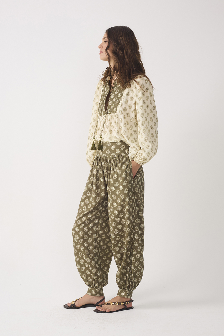 Off-white Miragem Mixed Pockets Pleated Harem Pants_3