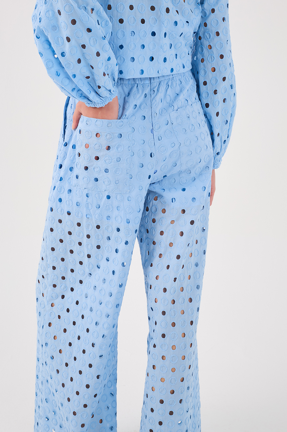 Eyelet Wide Leg Pants_5