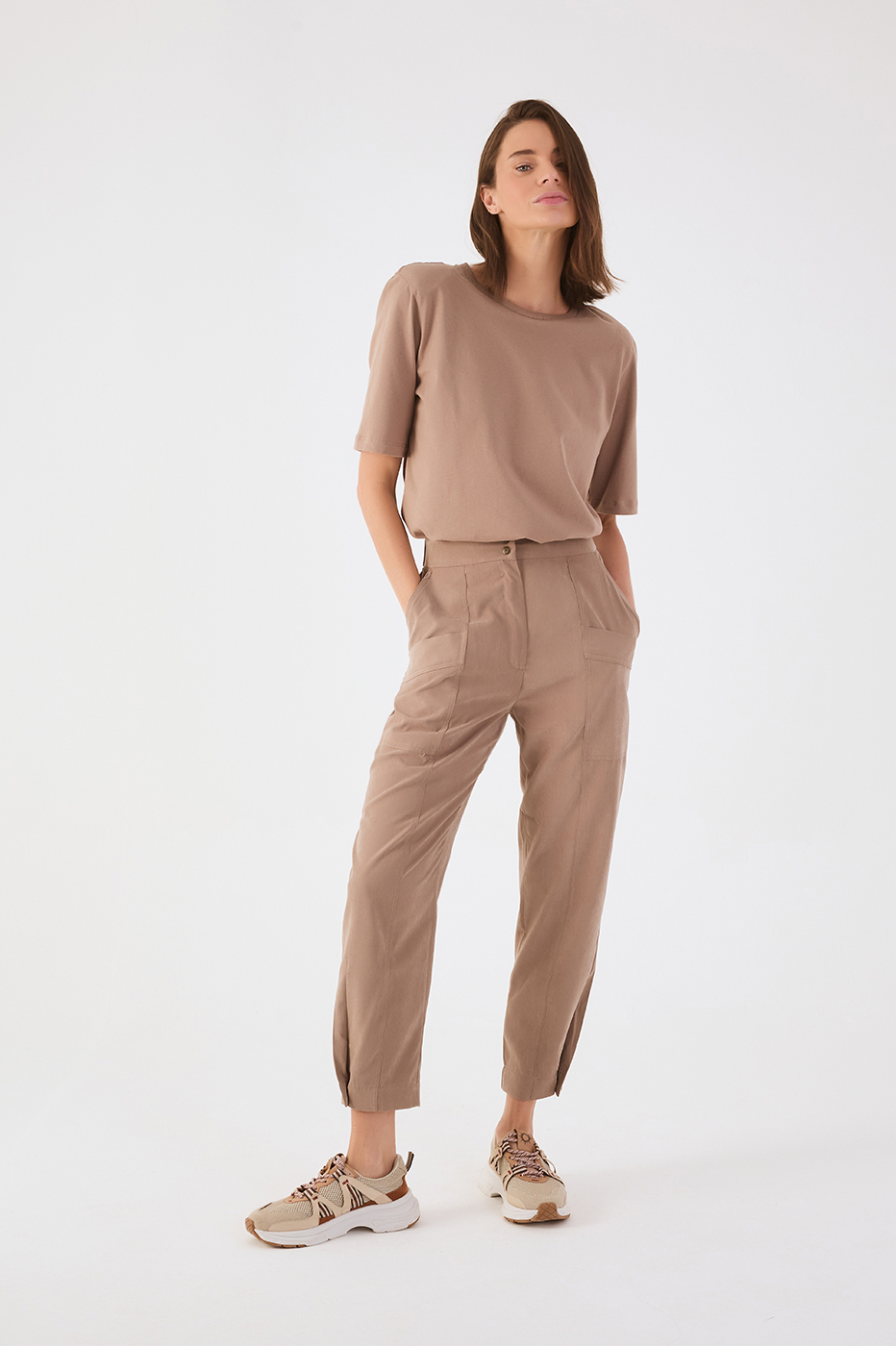 Gray Mirante Elastic Waitband Front Pockets Pants