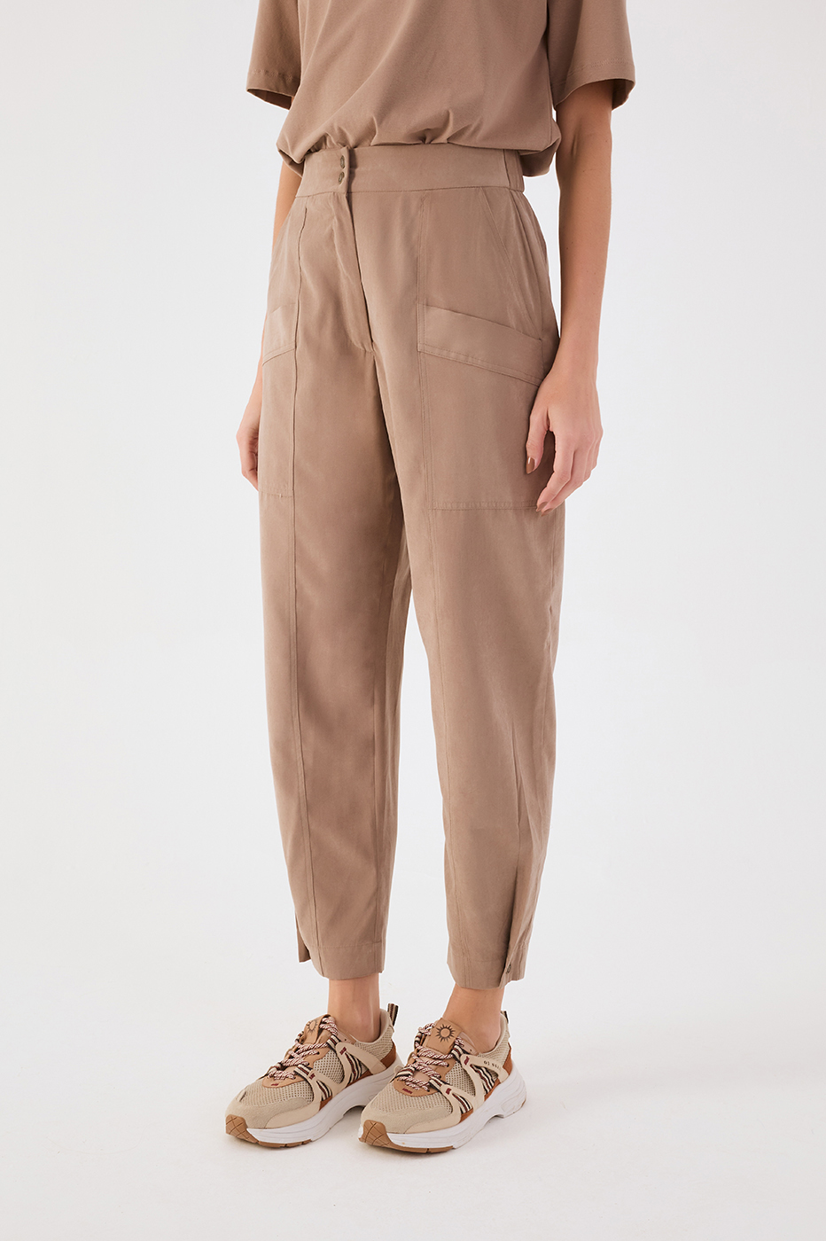 Gray Mirante Elastic Waitband Front Pockets Pants
