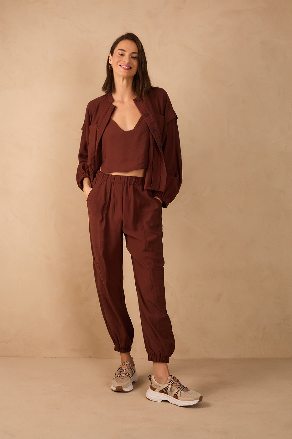 Brown Caffeine Elastic Waist Cuffs Pockets Pants