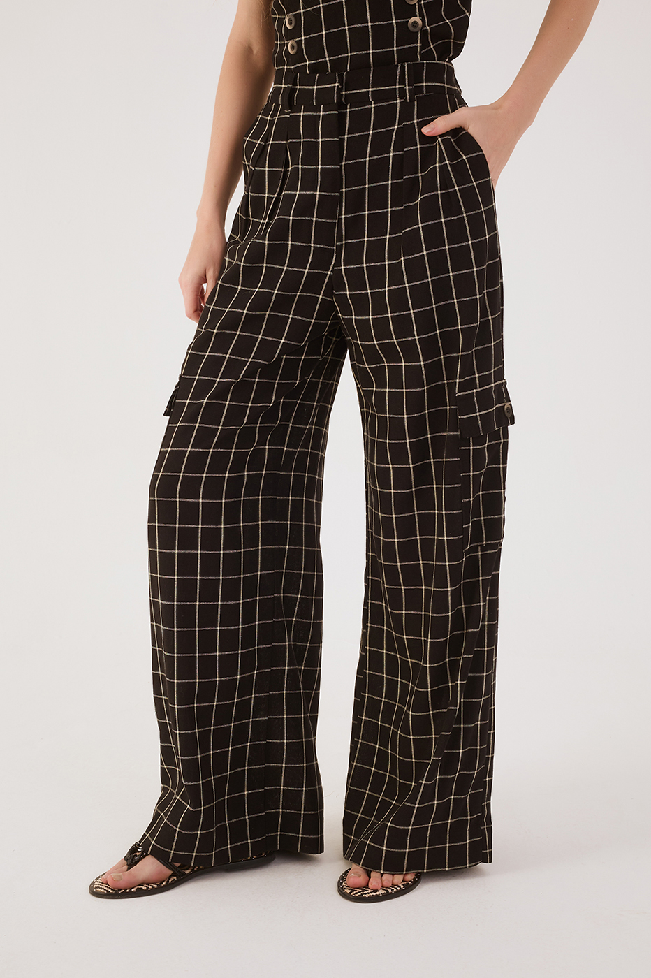 Black Pinstripe V Neck Side Pockets Linen Pants