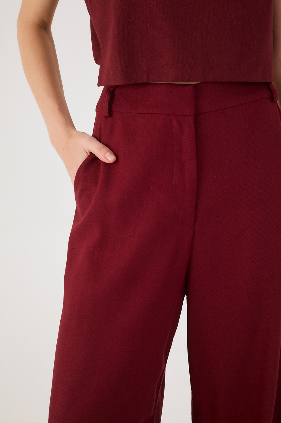 Wine Bossa Pockets Belt Loops Wide-Leg Linen Pants