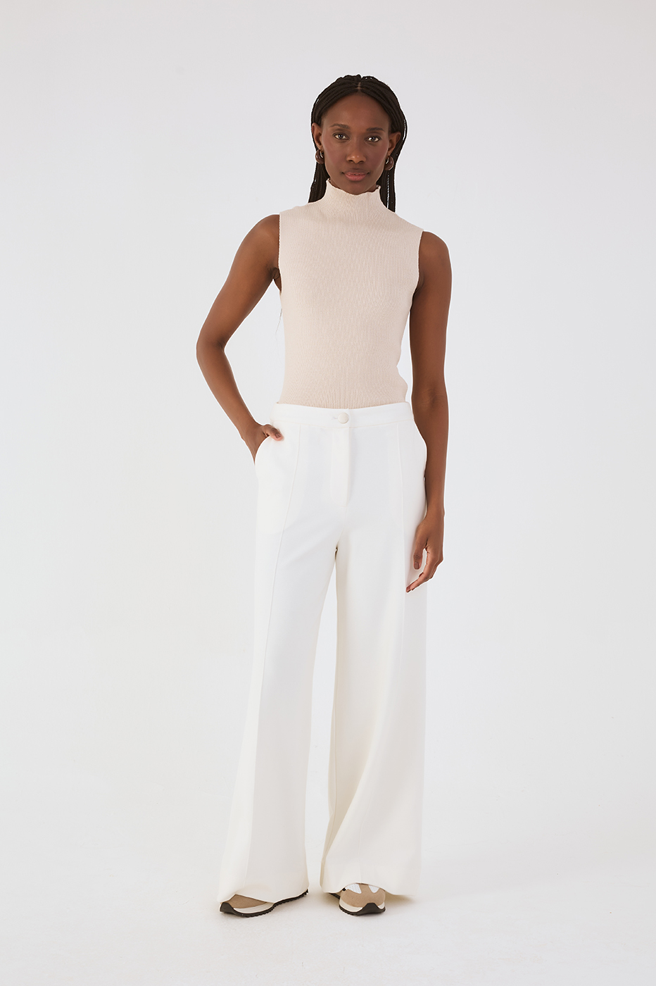 Off-White Pockets Tailored Pants