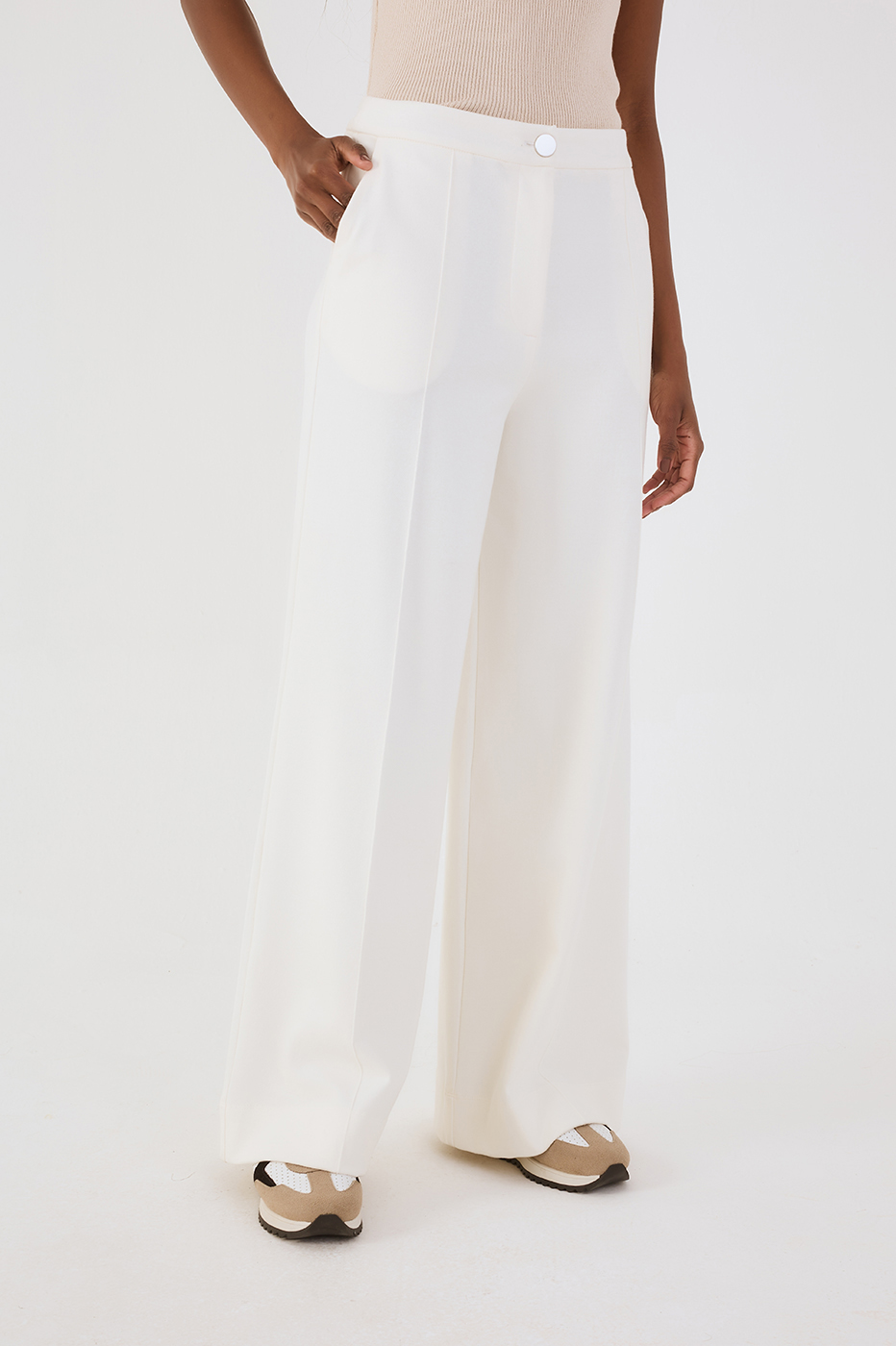 Off-White Pockets Tailored Pants