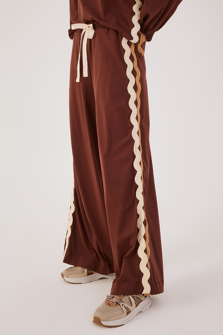Brown Ondinha Drawstring Sweatpants