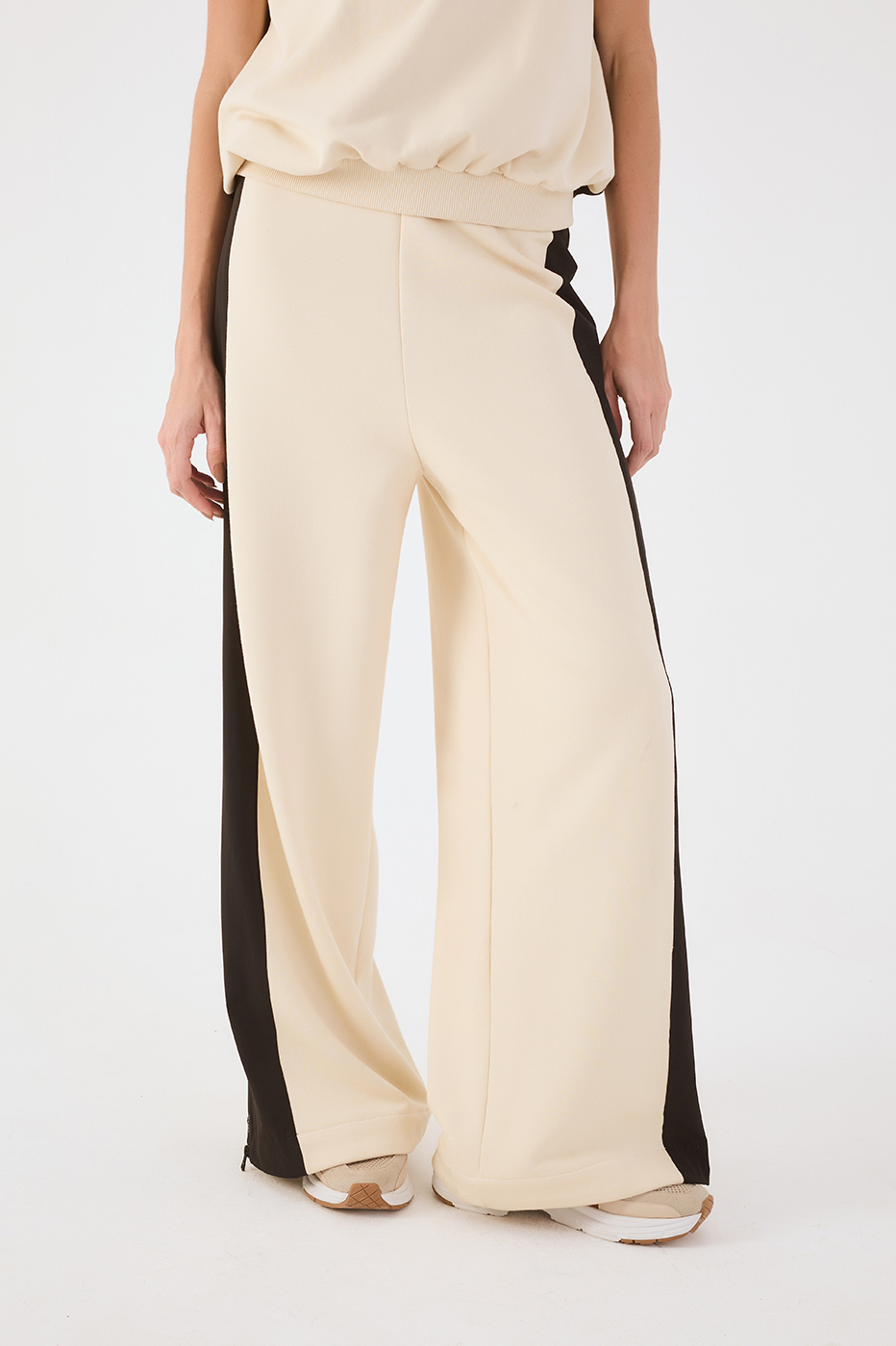Black Bicolor Elastic Waist Zippered Cuffs Sweatpants