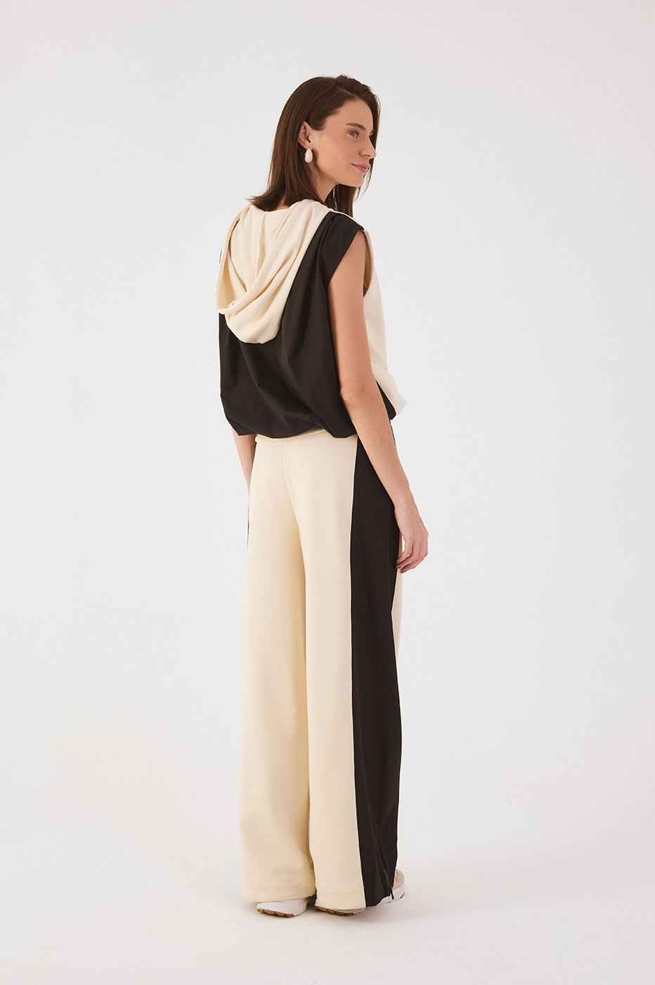 Black Bicolor Elastic Waist Zippered Cuffs Sweatpants
