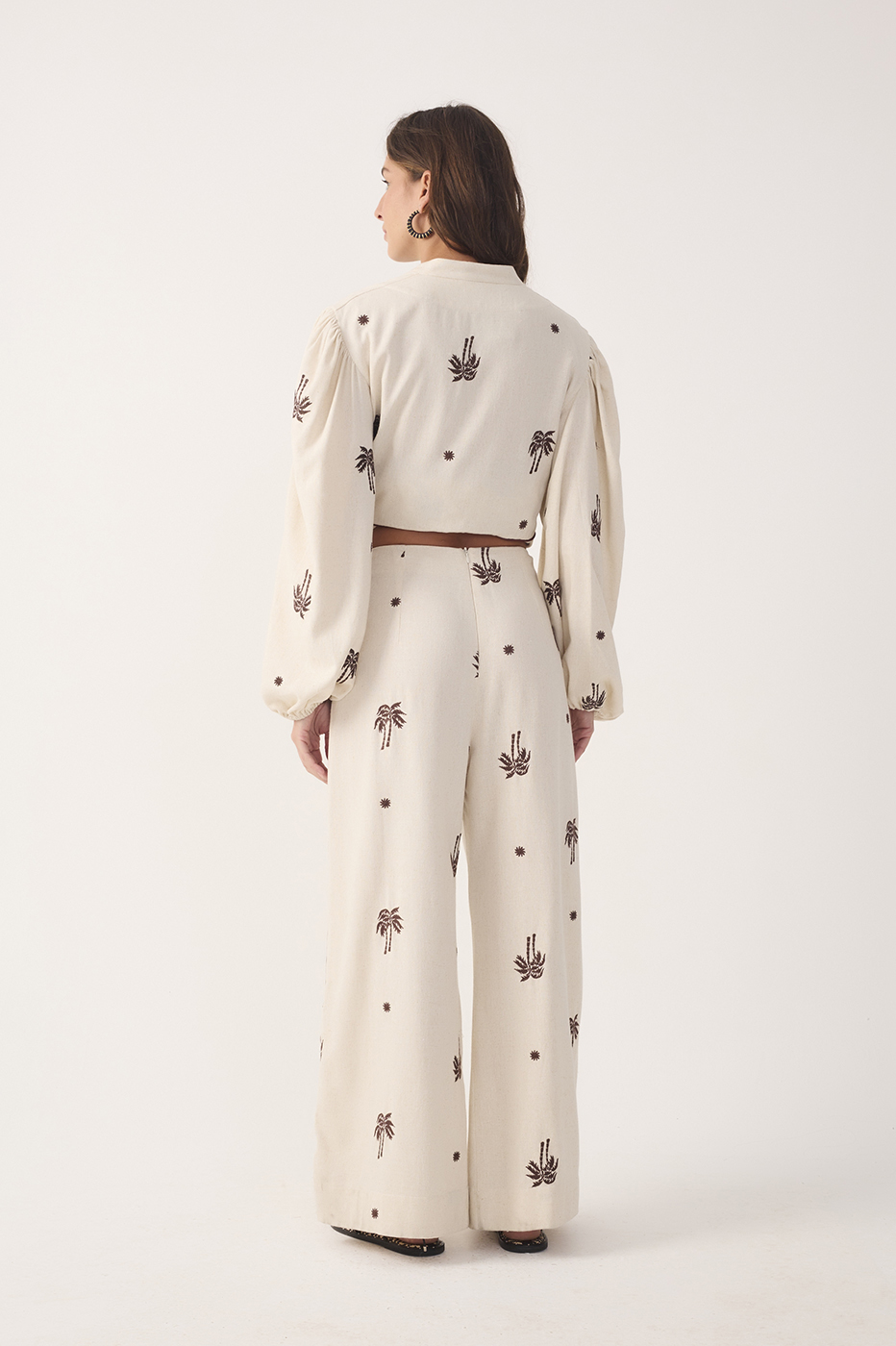 Natural Sol Rio Embroidered Cropped Pants