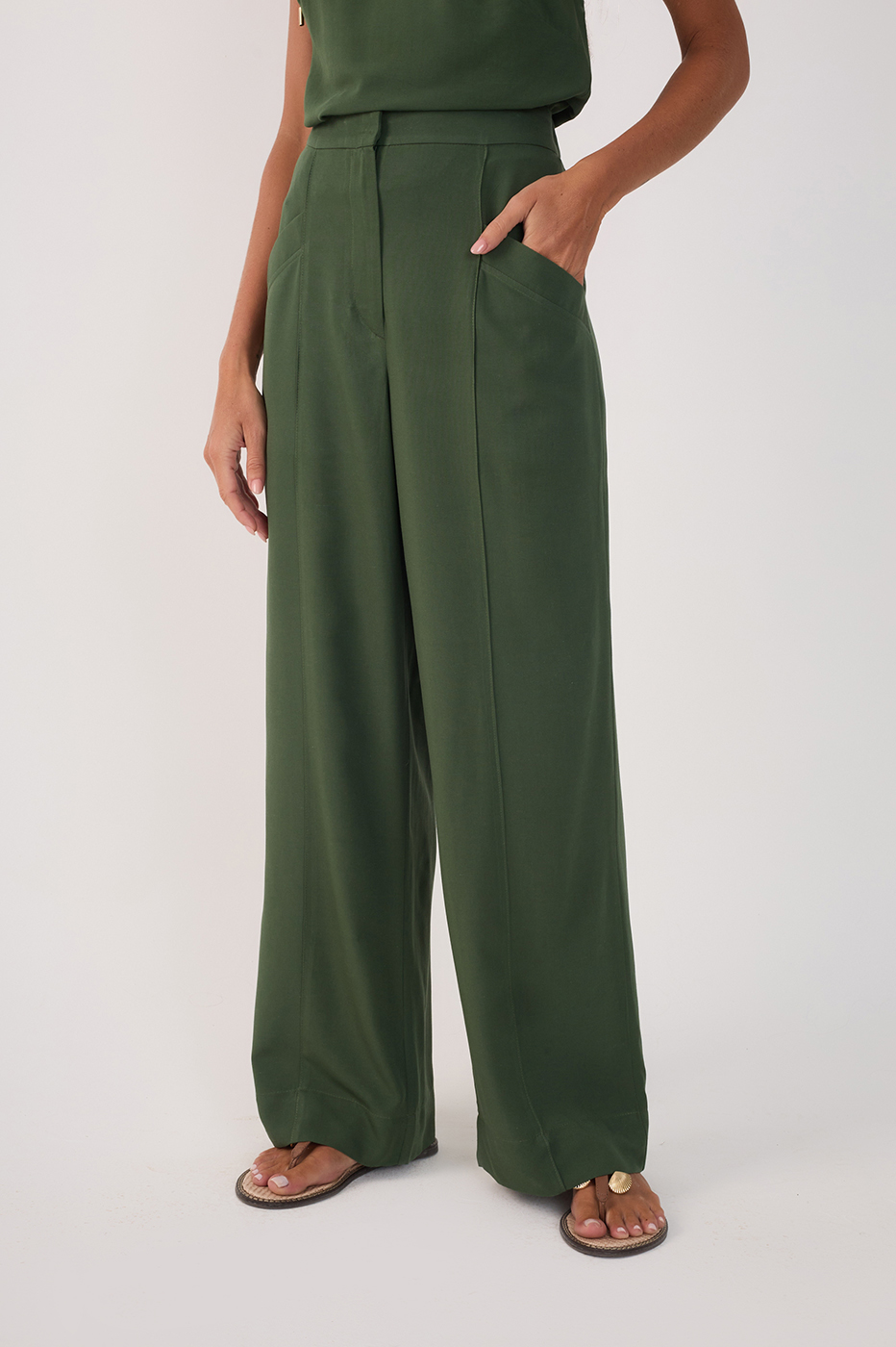 Off-Set Pocket Pants_4