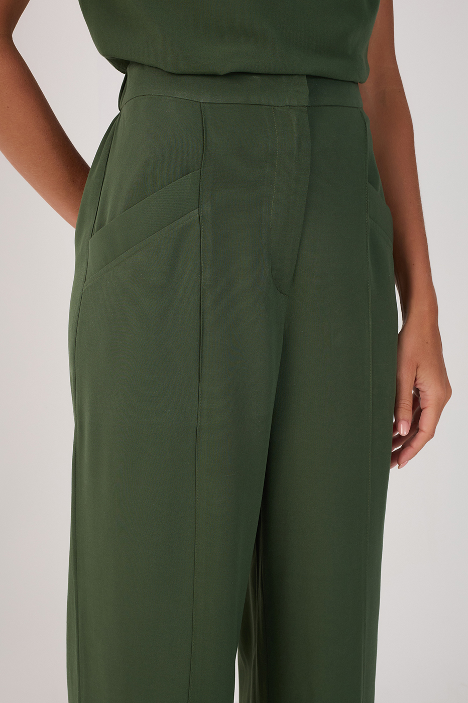 Off-Set Pocket Pants_5