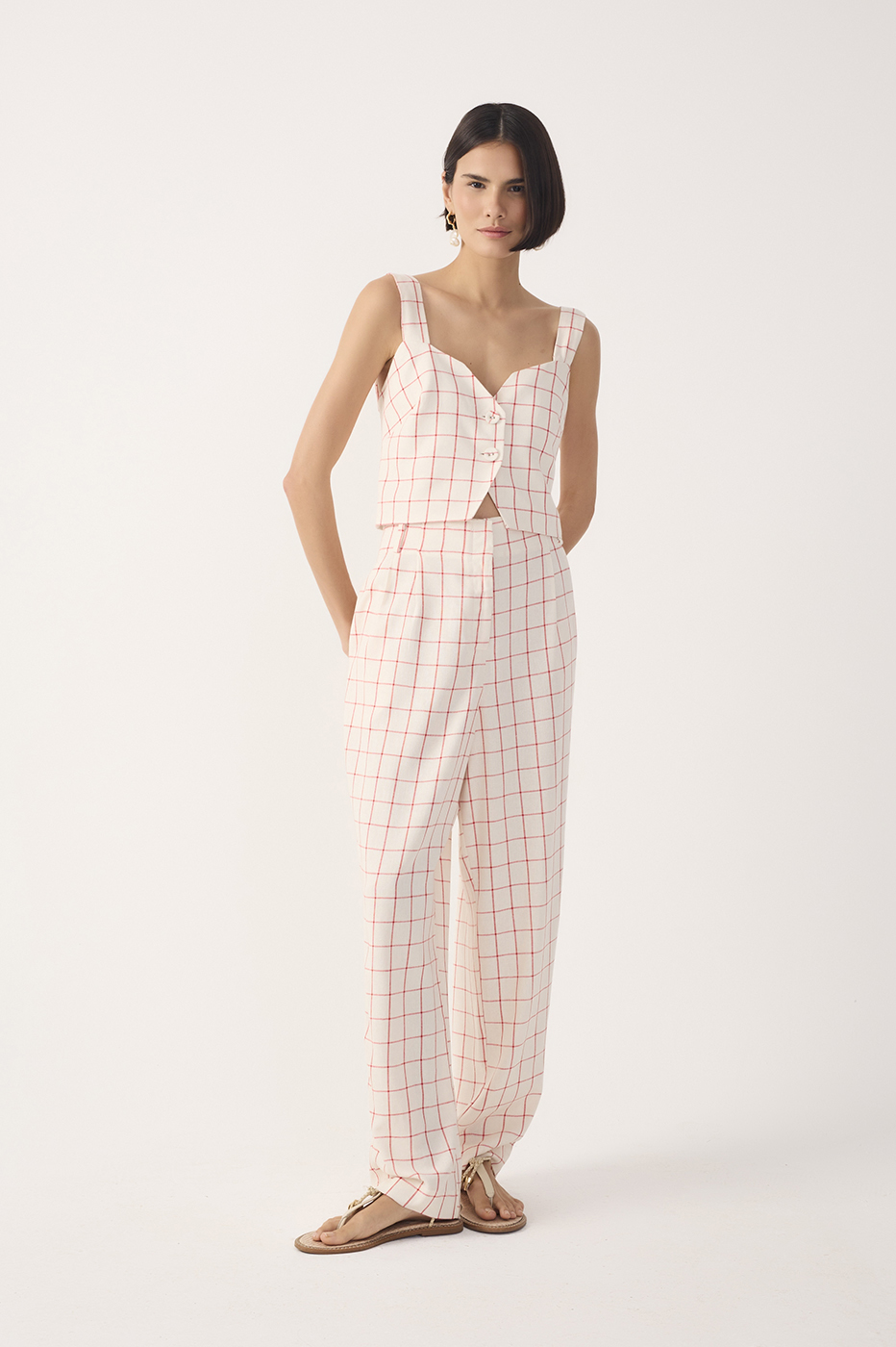 Checkered Linen Carrot Pants