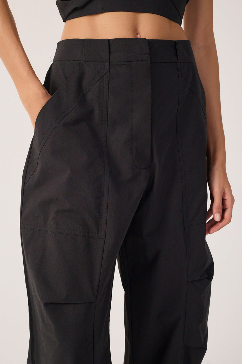 Cotton Pleated Leg Pants_5