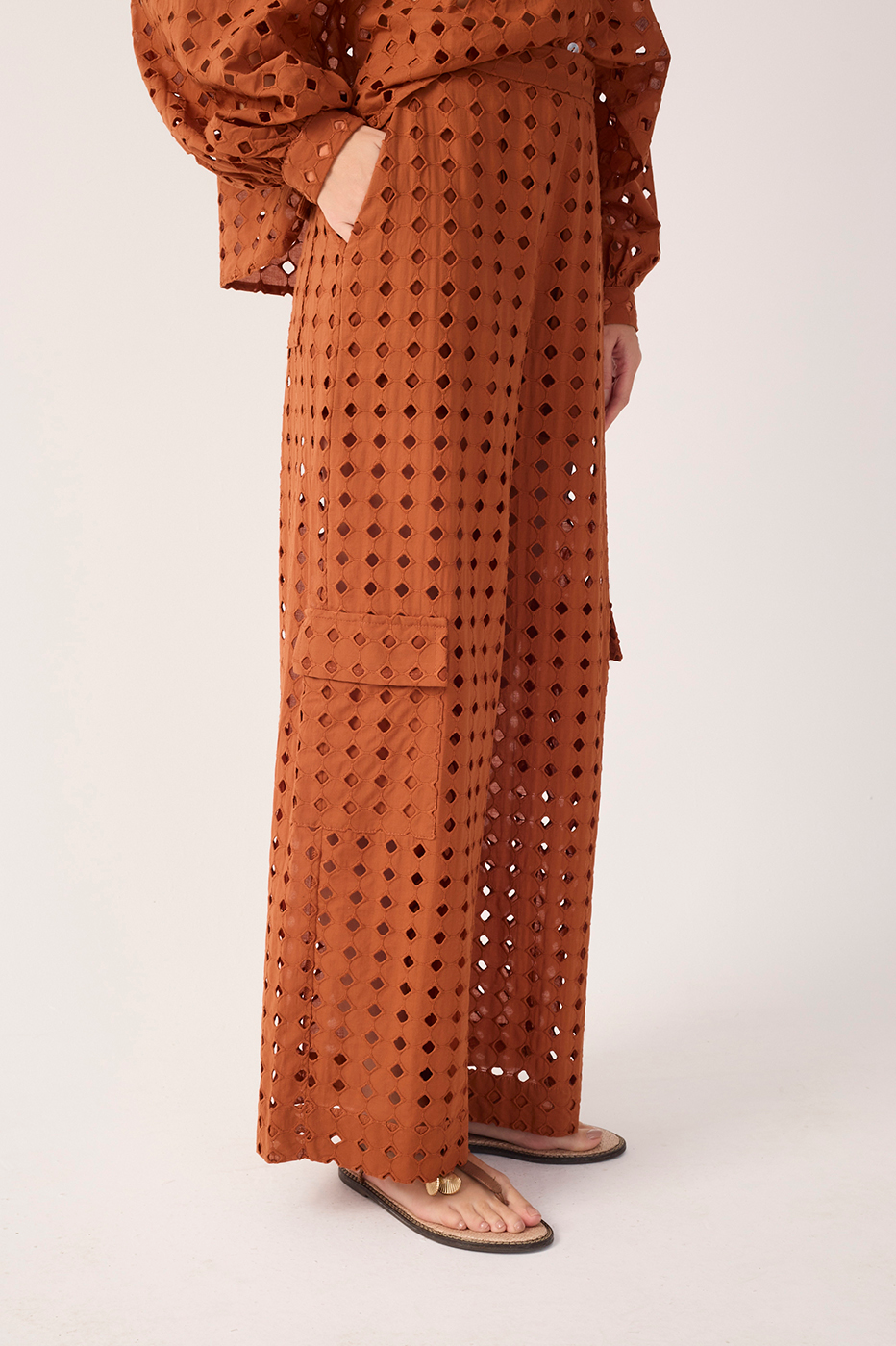 Eyelet Cargo Pocket Pants