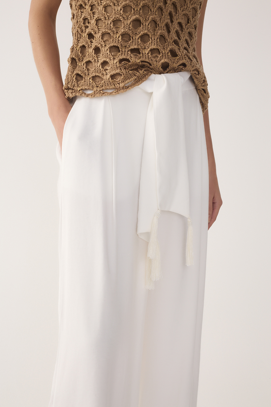 Wide-Leg Tie Waist Pants_5