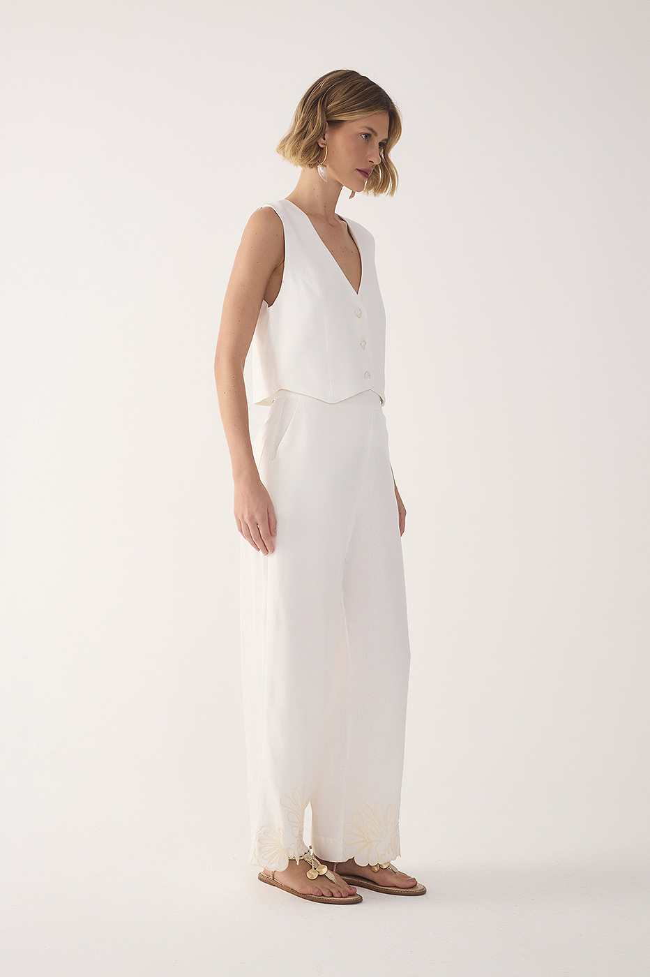 Embroidered-Hem Linen Pants_3