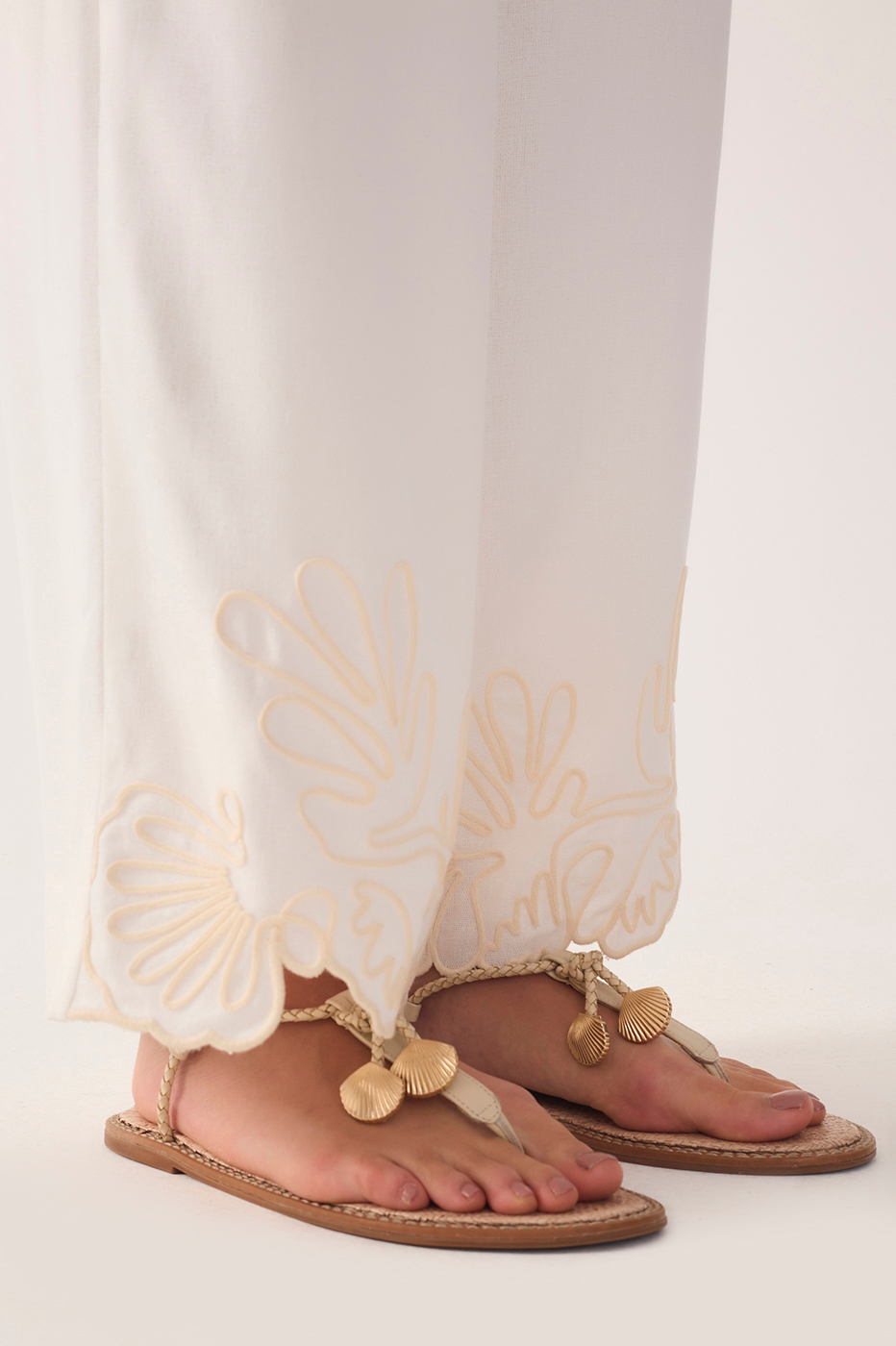 Embroidered-Hem Linen Pants_6
