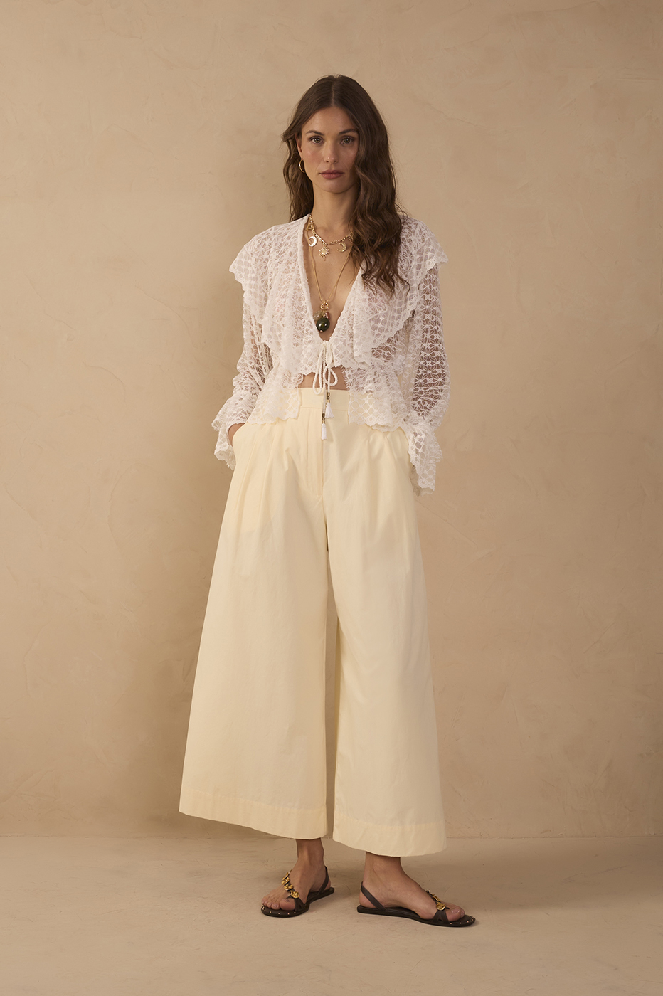 Pockets Wide-Leg Pantacourt Pants_1