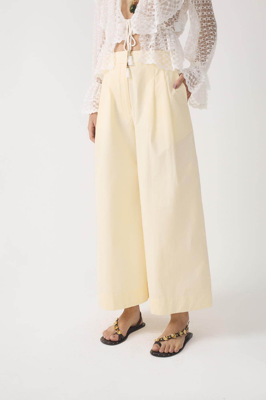 Pockets Wide-Leg Pantacourt Pants_3