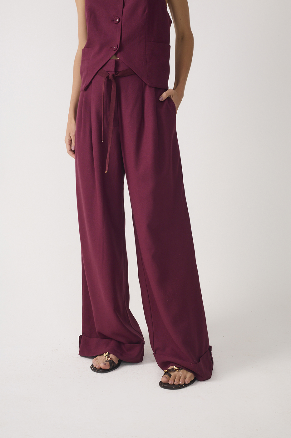 Drawstring Pockets Pleated Wide-leg Linen Pants_4