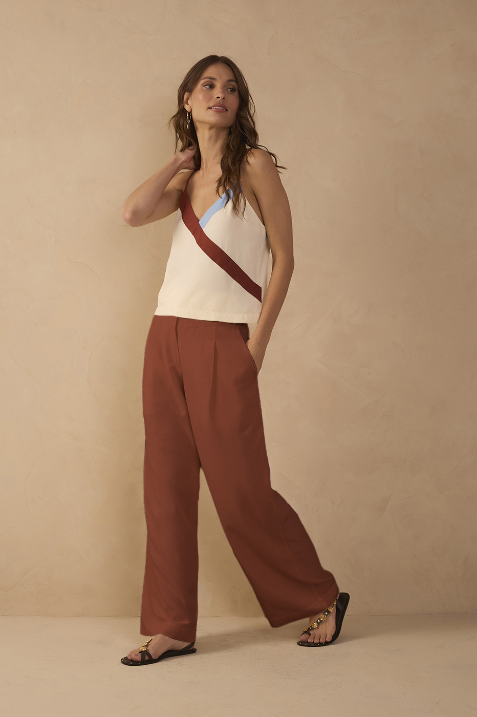 Pockets Straight Leg Pants_1
